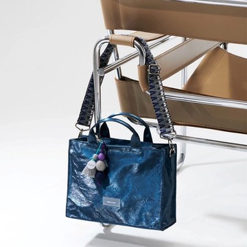 Miyansol韓國皺皺方包(附背帶)-A.午夜藍 可手提肩背 防潑水