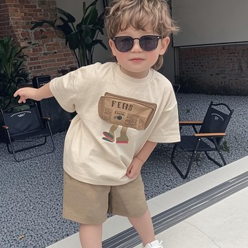 Healthy baby 男童夏季新款韓版撇帥氣兒童薄款休閒炸街寶寶短袖 男童短袖 男童短袖 上衣