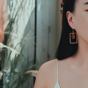 耳環 | Amber Glass 琥珀晶透琉璃
