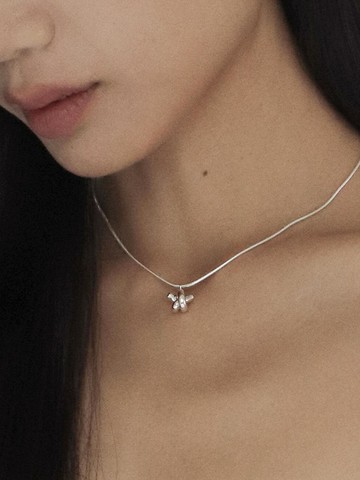 Sterling Silver Delicate Mini Knot Necklace
