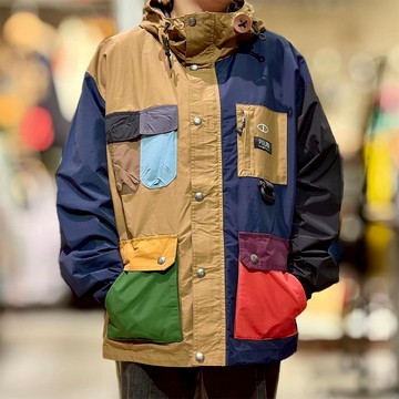POLER 60/40 POLER MOUNTAIN PARKA 防水防風透氣大衣 多色 - M