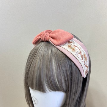 繡花胭粉 | 刺繡款 x 尖朵蝴蝶結髮箍