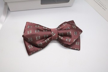 桃粉色小方块提花真丝钻石领结/双层尖角领结