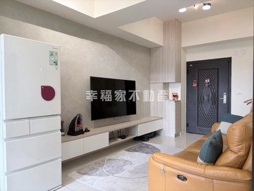 近東區***仁德邊間輕齡時尚3房平車華廈｜台南市仁德區德洋二街
