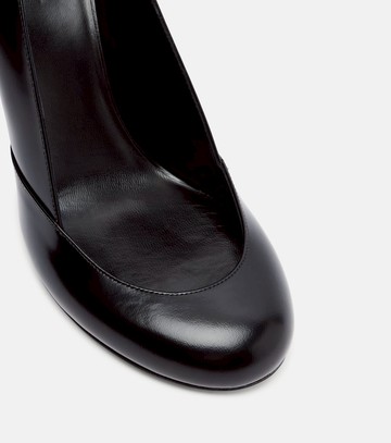 Le Monde Béryl x Kim Sion Sable 95 leather pumps