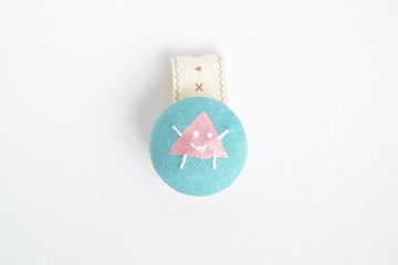 手感布包釦集線器 - 三角人