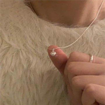 V official 925純銀 氣質小愛心項鏈細蛇骨鏈 清新日常通勤好搭配