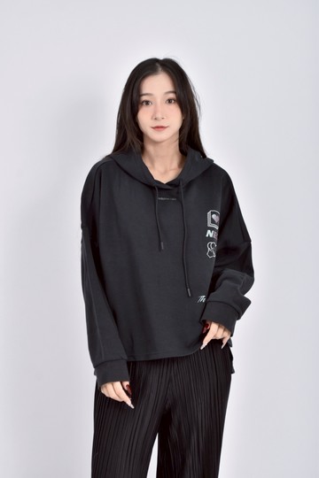 (M) 【艾玲私服】adidas棉質連帽印花黑色長袖上衣
