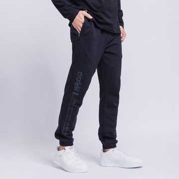 KINGO男款｜黑色合身縮口長褲 421301