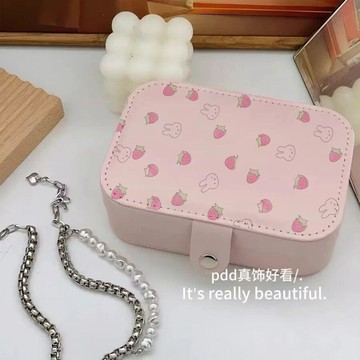 🎀精選新品🎀草莓化妝包 飾品收納袋 浴室洗漱袋 李沅禧同款 大容量 草莓米菲兔首飾盒高顏值翻蓋式化妝包便攜小巧戒指耳