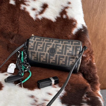 中古包 FENDI 芬迪 黑啡 Zucca 老花肩背包