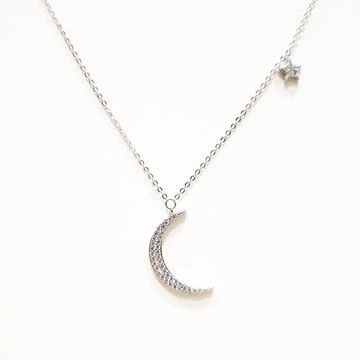 【IN7流行飾品】簡約星星月亮純銀項鍊 925純銀項鍊 女 (簡約鑲鑽鎖骨鍊)