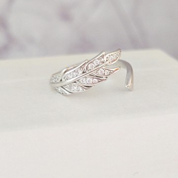 【焦糖小姐 Ms caramelo 】 925純銀鍍K白開口戒  鋯石葉子戒