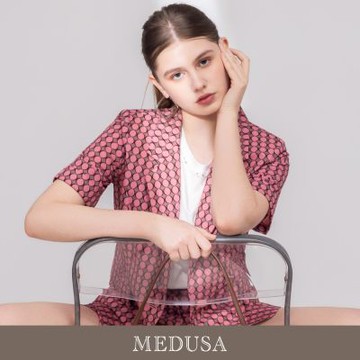 現貨【MEDUSA 曼度莎】桃粉復古印花休閒西裝外套（M-XL）｜西裝外套 印花外套 女休閒外套