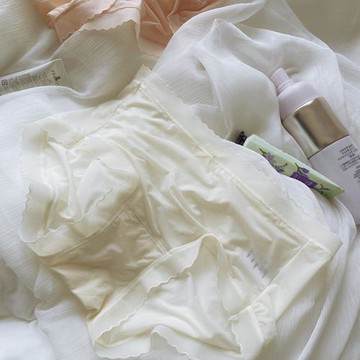 面膜感夏季薄款內褲女冰絲無痕透氣抗菌中腰女士純色透明性感三角