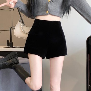 黑色金絲絨短褲女2025新款秋冬季配靴子褲子外穿高腰A字打底靴褲