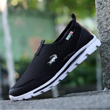 一腳蹬卡帝樂鱷魚耐磨休閑鞋子