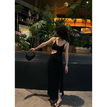 YOZO STUDIO 囍番 鏤空露背性感吊帶連衣裙2025夏季設計感開叉裙