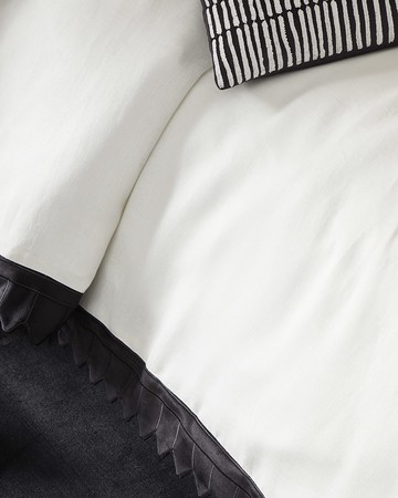 Monte Duvet Cover, Queen