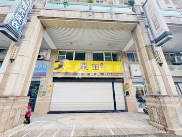 【小港森林公園】大面寬樓店｜高雄市小港區華山路