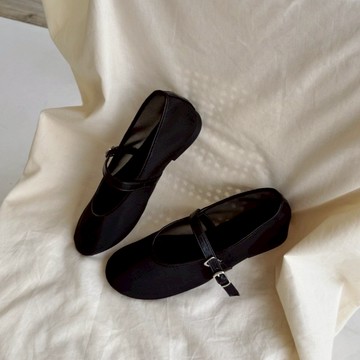 【現貨】網紗 瑪莉珍鞋 透膚 柔軟好穿 娃娃鞋 涼鞋 洞洞鞋 設計 G073