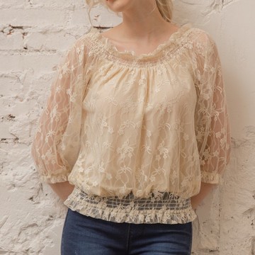 蝴蝶蕾絲百搭兩穿上衣    杏