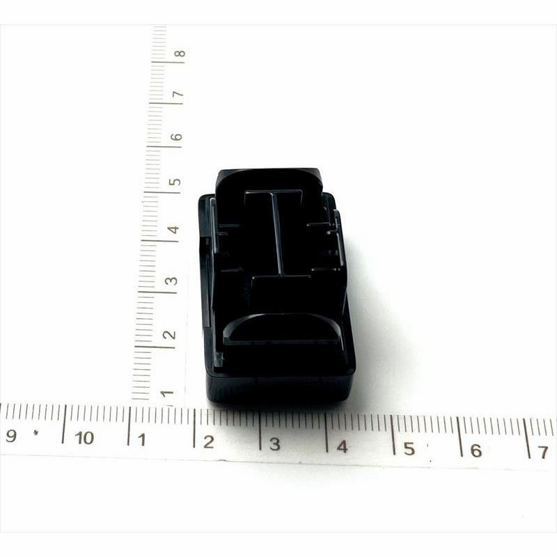 SUZUKI (スズキ) 純正部品 キャップ ミラースイッチホール(グレー) ラパン ワゴンR ワイド・プラス・ソリオ 品番37285-58J00- P4Z 通販
