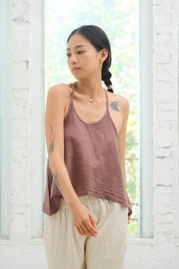 Y背細肩帶上衣 / 慕斯布 深粉