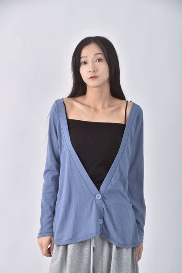 (L) u nme藍色長袖上衣