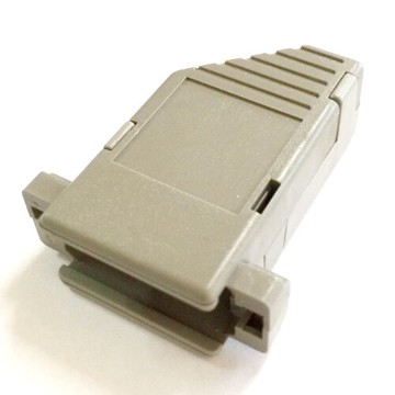 DB15P二排 HD26P三排用外殼 斜角45度出線口卡扣式灰色外殼 D-SUB串口頭 焊線式接頭外殼-10入/包(含稅)【佑齊企業 iCmore】