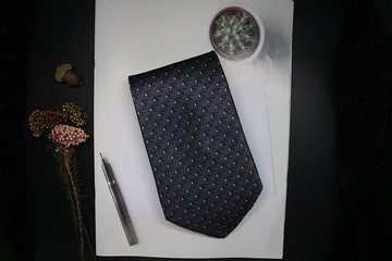 高级灰陀螺纹重磅真丝型男商务领带tie