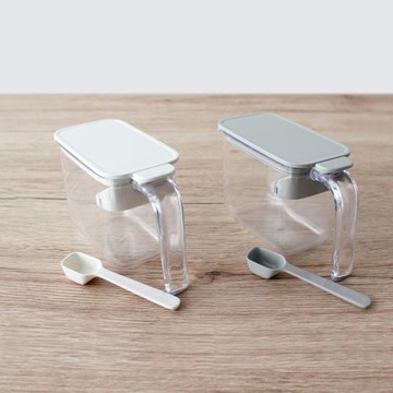 日本Marna家用調料盒一按即開帶勺調料盒調味罐廚房密封佐料罐