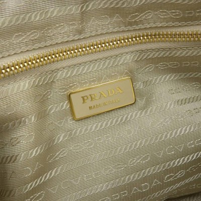 【本物保証】 布袋付 美品 プラダ PRADA ミニボストンバッグ ハンドバッグ オーストリッチ キャメル BN1113 希少 レア