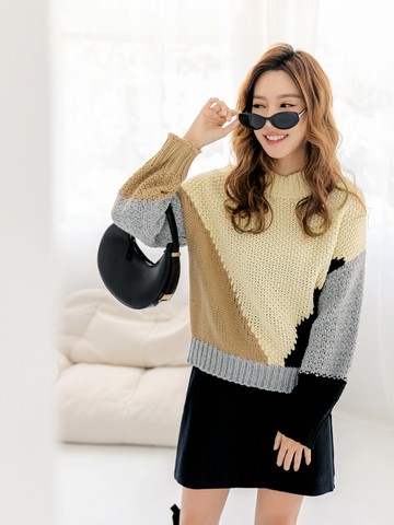撞色小立領粗針織寬版毛衣/上衣