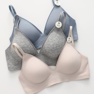(免運)日本慵懶風無鋼圈文胸聚攏舒適小胸內衣女簡約深V字母無痕胸罩夏