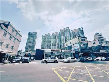 大東捷運站三角窗透天店住｜高雄市鳳山區大東二路