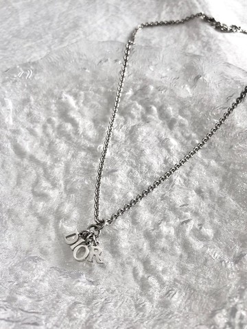 【日本直送 名牌中古包】Christian Dior 迪奧 項鍊 銀色 Logo 吊飾 vintage 復古 6kt6mz