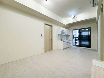 岡山高醫｜鳳凰信義｜拎包入住兩房兩衛休旅車位｜高雄市岡山區鵬程路