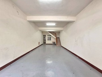 東區輕工業可三照全新屋況臨路透天｜台中市東區東光園路
