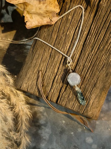 天然冰種緬甸隨形紫翡珠+飄綠羽毛 吊墜