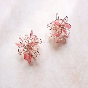 <花>造型手工設計樹脂耳環/垂吊款/earring/accessories
