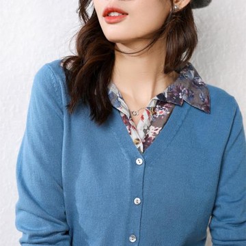 高級感初秋上衣針織開衫女薄款寬松大碼長袖學生軟糯外搭毛衣外套