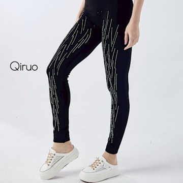 Qiruo 奇若名品專櫃時尚彈力 內刷毛內搭褲0091C(精品保暖 黑色_