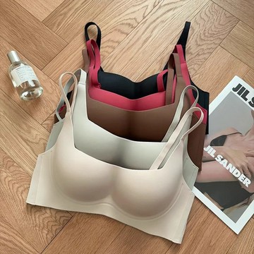 聚攏內衣 少女內衣 小胸顯大內衣 調整型 收副乳內衣 上託 防下垂內衣 舒適 軟支撐 無鋼圈內衣 文胸 內衣你