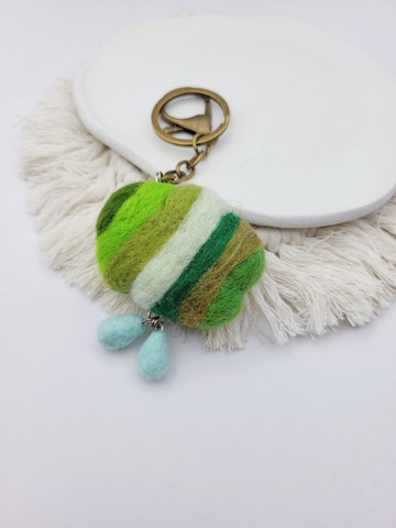 珮寧手作│彩色雲朵-綠色│羊毛氈.鑰匙圈.吊飾.掛件