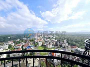 A032佛朗明哥山景高樓渡假自住美屋~首選｜新北市三芝區淺水灣街