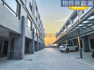 【昌祐大聚】邊間全新孝親透天｜三面採光獨家風景｜南投縣草屯鎮御富路