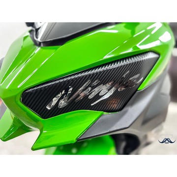 [老爸包膜店] Kawasaki 忍400 遠燈 Ninja碳纖維字體膜 含左右邊燈眉 改色 卡夢 改色 改裝 抗UV