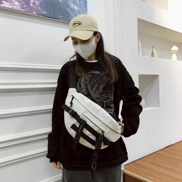 ins日系休閑工裝胸包女新款潮街頭百搭腰包男港風街拍斜挎包