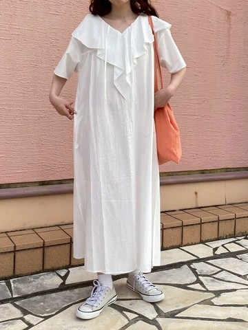 飄逸感V字荷葉邊綁帶短袖連身洋裝(0F000946910) - ehka sopo